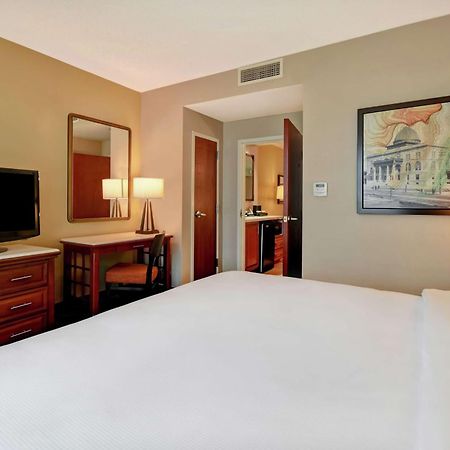 เอมบาสซี สวีท บาย ฮิลตัน ลิตเทิลร็อก Hotel ลิตเติลร็อค ภายนอก รูปภาพ